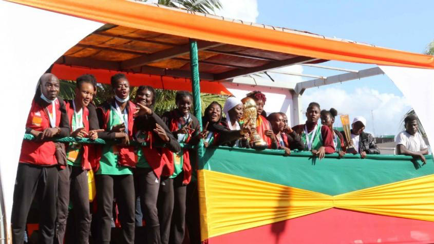 BAMAKO : accueil triomphale des championnes d’Afrique U18